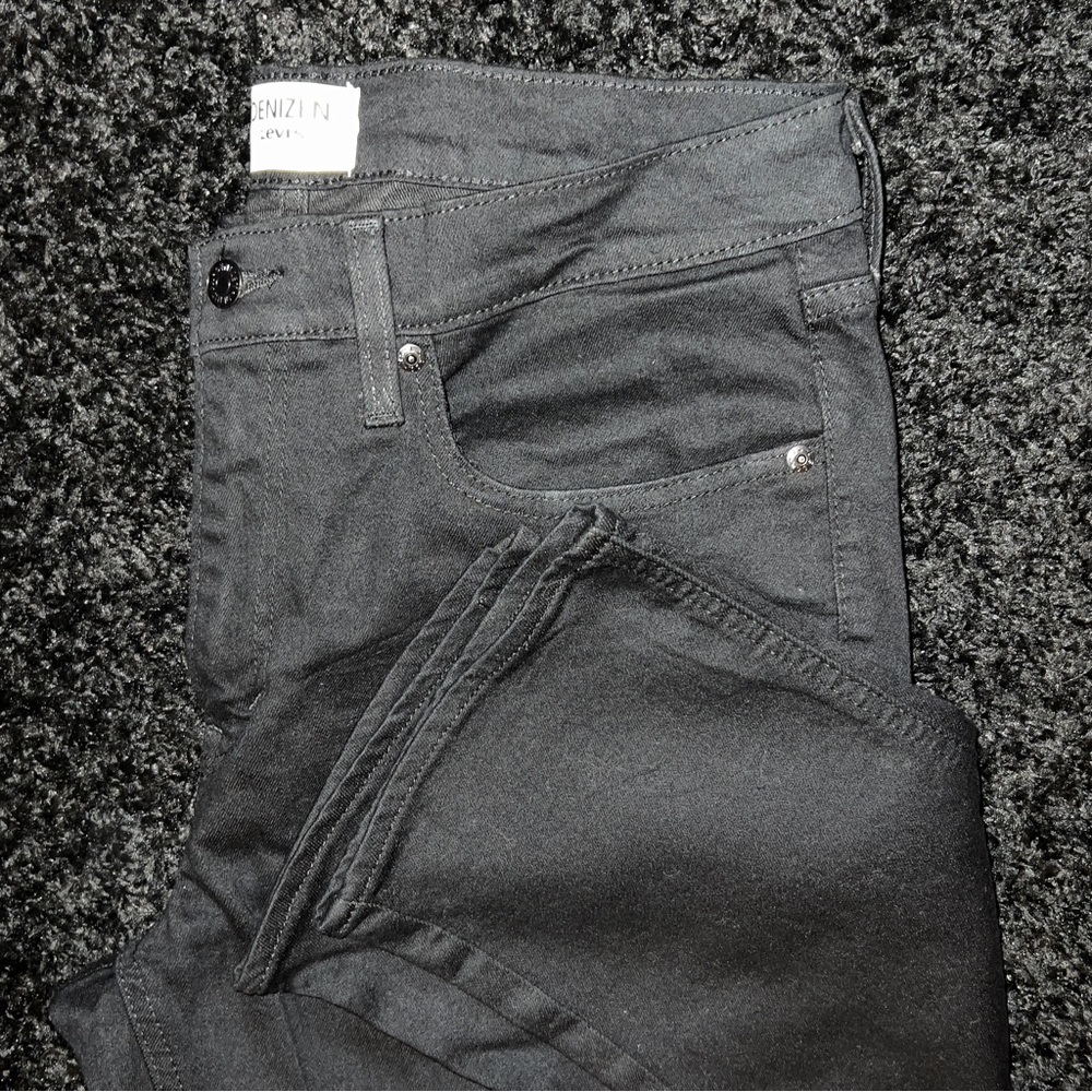 Levi's Men's Skinny
Fit Jeans - Black 32 x 30 - Picture 5 of 7
